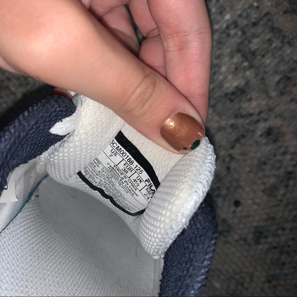 Fila sneakers - Picture 4 of 4